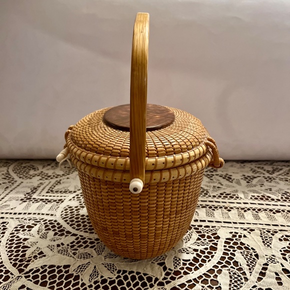 Martin Brown Accents Martin Brown Nantucket Friendship Basket